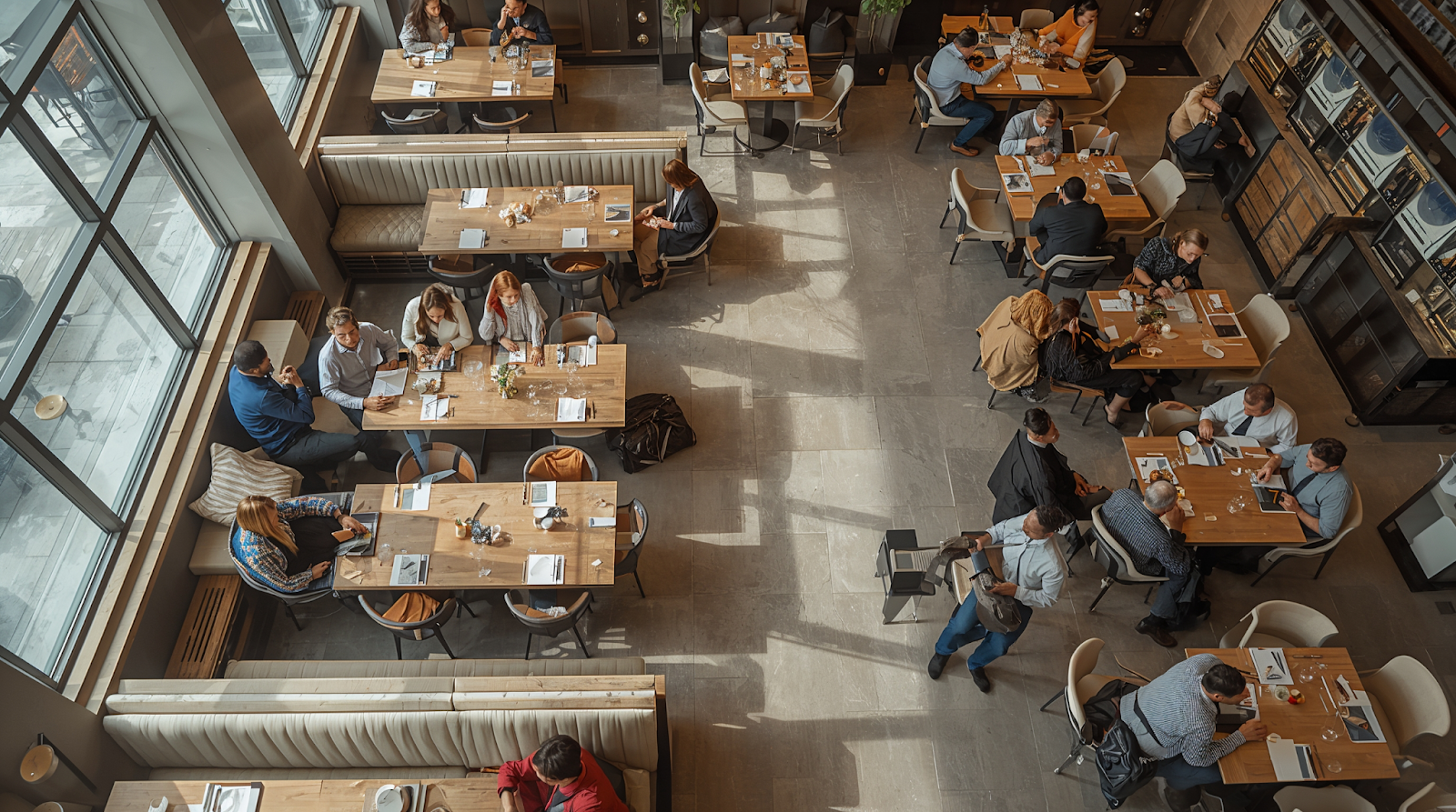 Dining Areas & Seating Layout